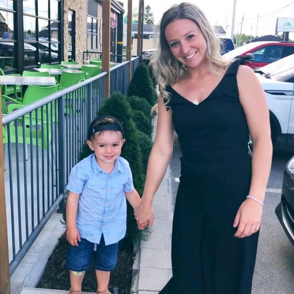 Meet your Posher, Alexandra - Picture 1 of 1